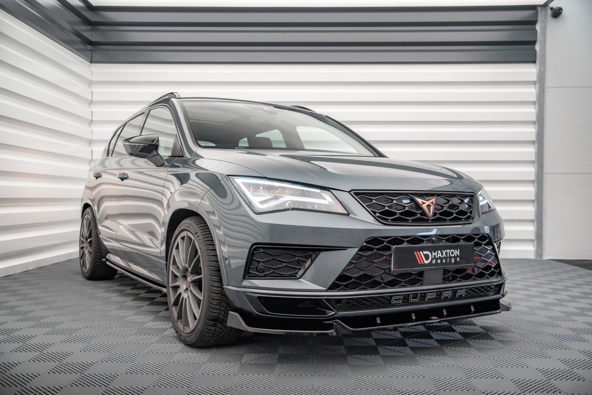 Maxton Design Front Ansatz V.1 für Cupra Ateca schwarz Hochglanz